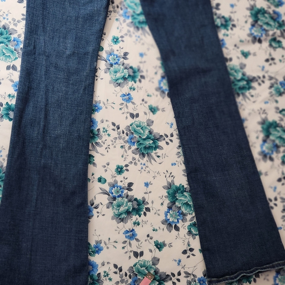 Lucky brand